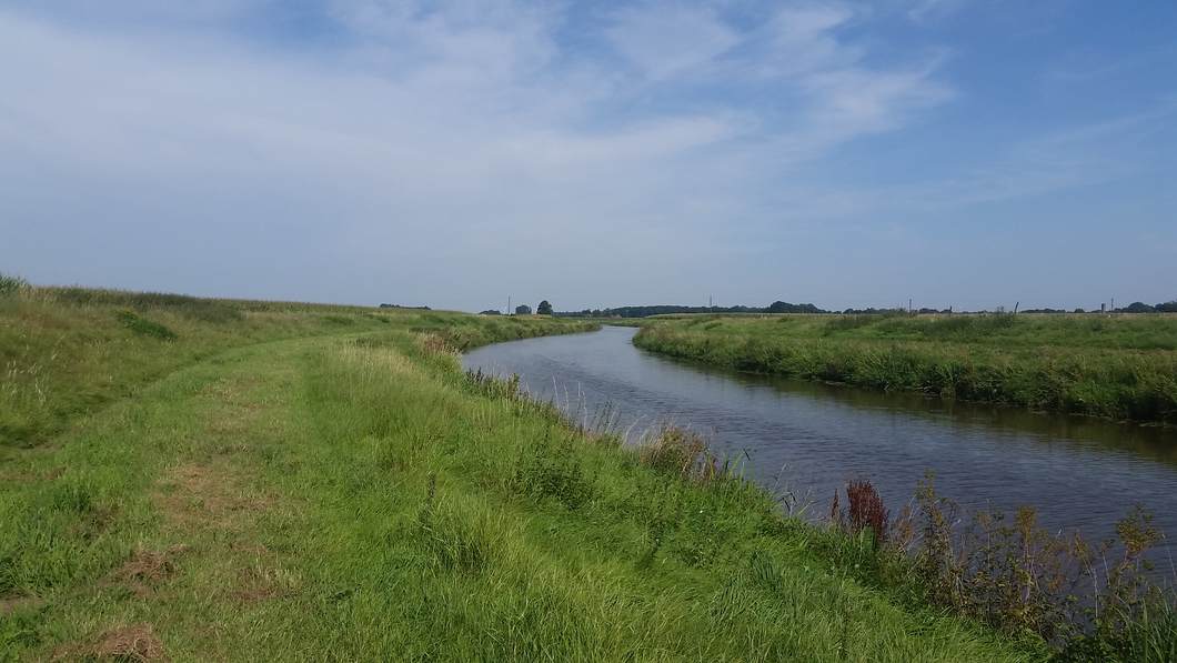 Gewässervorstellung: Große Aue bei Varrel in Norddeutschland