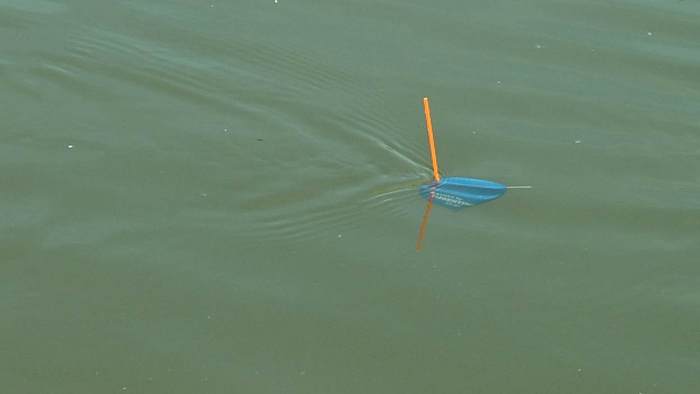Cralusso Torpedo im Fluss.