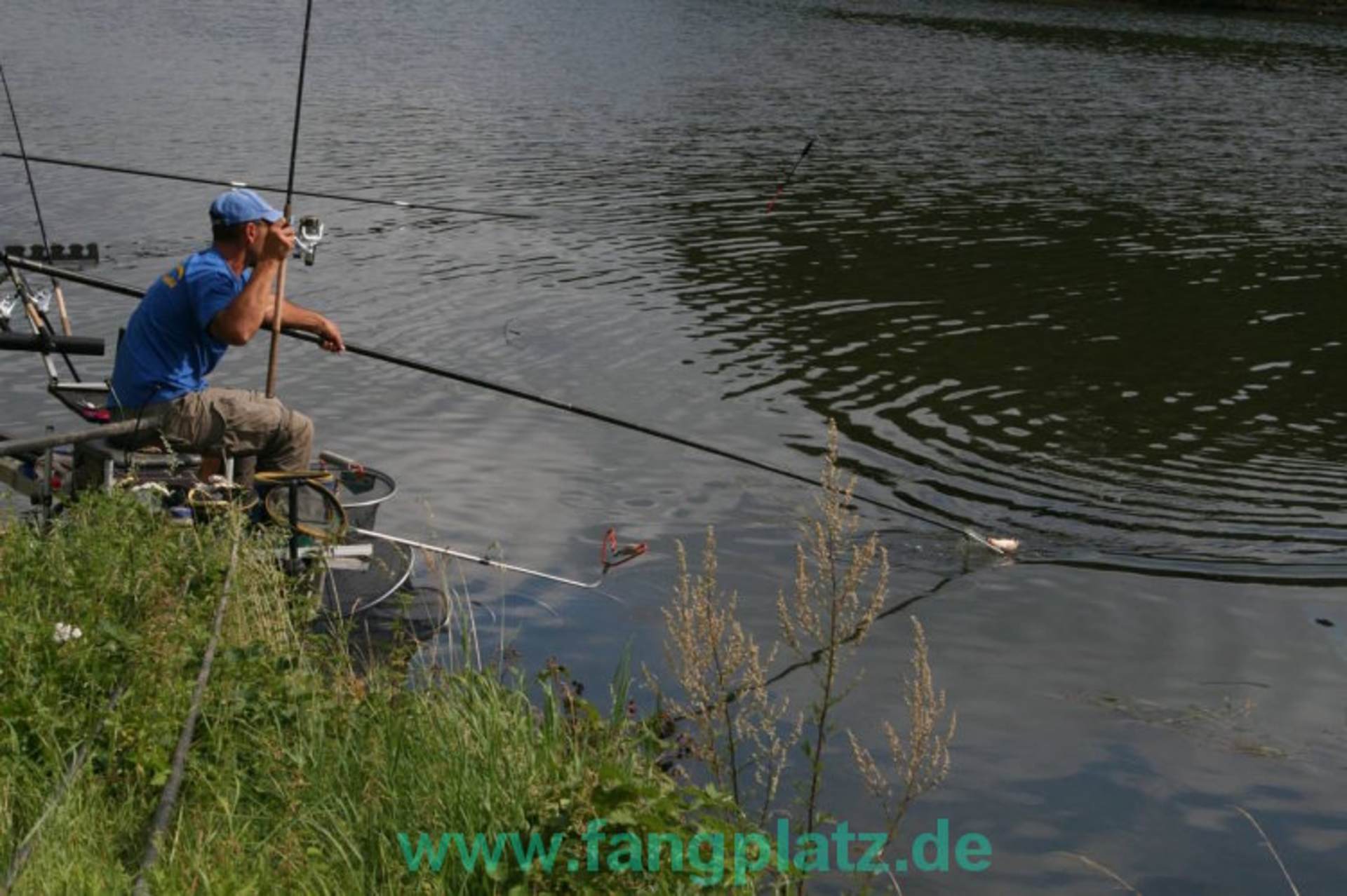  Dann kamen die erhofften Brassen, wie hier bei Günter.